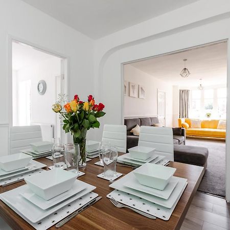 1 Mile To Etihad Stadium & Coop Arena, Free Parking, 7 Ppl Villa Manchester Kültér fotó