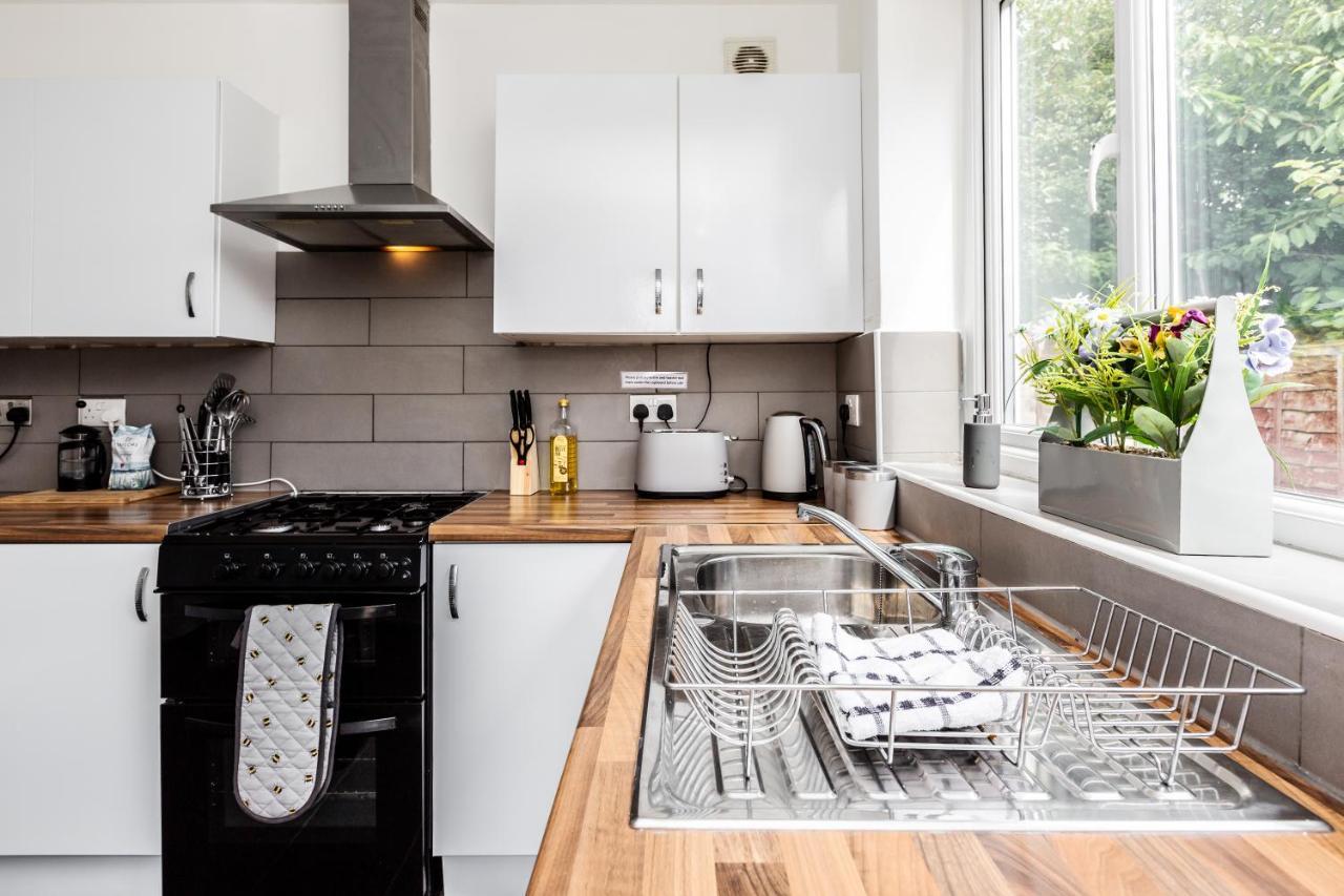 1 Mile To Etihad Stadium & Coop Arena, Free Parking, 7 Ppl Villa Manchester Kültér fotó